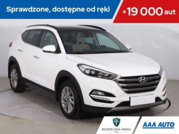 Hyundai Tucson III SUV 1.7 CRDi 141KM 2016 Hyundai Tucson 1.7 CRDi, Salon Polska, Serwis ASO