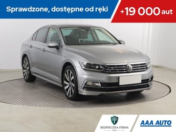 Volkswagen Passat B8 Limousine 1.8 TSI BlueMotion Technology 180KM 2018 VW Passat 1.8 TSI, Salon Polska, GAZ, Automat