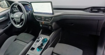 Ford Kuga III 2025 Ford Kuga 4x4 4WD Polisa ACOC za 1pln AWD serwisy w cenie na 4 lata 80 000, zdjęcie 6