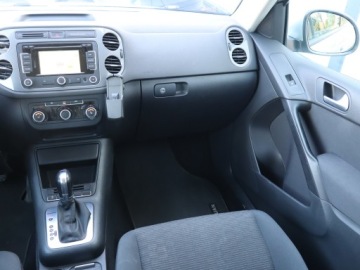 Volkswagen Tiguan I SUV Facelifting 2.0 TDI CR DPF BlueMotion 140KM 2013 VW Tiguan 2.0 TDI, 4X4, DSG, Navi, Klima, zdjęcie 7