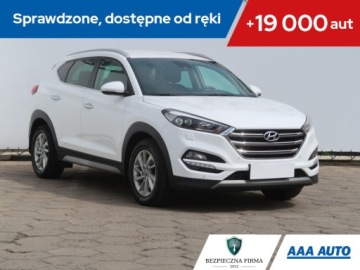 Hyundai Tucson III SUV 1.6 T-GDI 177KM 2017 Hyundai Tucson 1.6 T-GDI, Salon Polska
