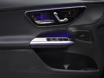 Mercedes GLC C254/X254 Coupe 2.0 200 204KM 2025 MERCEDES-BENZ GLC 200 4-Matic AMG Line 2.0 (204KM) 2025, zdjęcie 11