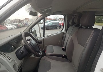 Renault Trafic II Kabina 2.0 dCi 115KM 2009 Renault Trafic Zarejestrowany - 2,0 - 114 KM - 9 osob 2.0 Diesel 114KM, zdjęcie 15