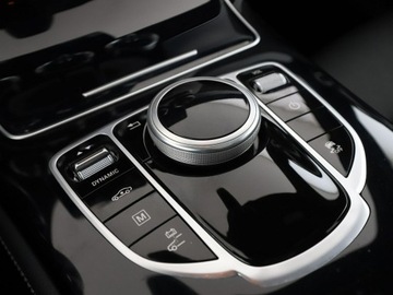 Mercedes GLC C253 2017 Mercedes GLC 350 350e Automat 4Matic AMG Line, zdjęcie 29