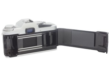 OLYMPUS OM30 (body)-niezawodny aparat za małą kasę