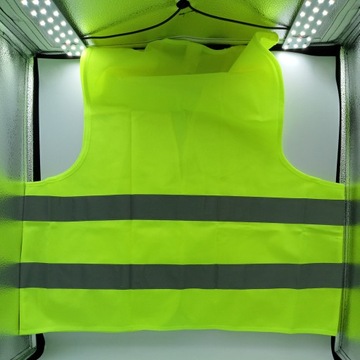 СВЕТООТРАЖАЮЩИЙ ЖИЛЕТ, СООТВЕТСТВУЮЩИЙ XXXL СТАНДАРТАМ ЕС