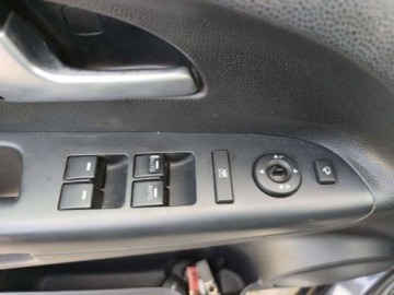 Kia Venga Mikrovan 1.6 DOHC CVVT 125KM 2014 Kia Venga 1.6 Benzyna 125KM, zdjęcie 18