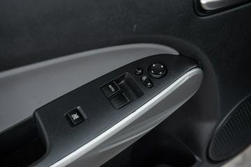 Mazda 2 II Hatchback 5d 1.3 75KM 2009 Mazda 2 Klimatyzacja ! 127 tys km. ! Super Stan !, zdjęcie 21