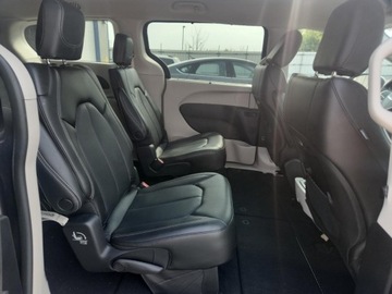 Chrysler Pacifica II 2023 Chrysler Pacifica Touring L 2023 3.6l 3.6 Benzyna 287KM, zdjęcie 11