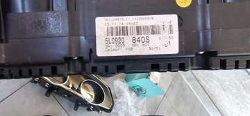 PŘÍSTROJOVÁ DESKA BUDÍKY SKODA YETI 5L0920840S