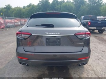 Maserati Levante 2023 Maserati Levante GT, 2023r., 4x4, 3.0L 3.0 Benzyna 345KM, zdjęcie 7