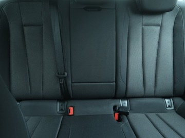 Audi A4 B9 Avant Facelifting 2.0 30 TDI 136KM 2022 Audi A4 30 TDI, Salon Polska, 1. Właściciel, zdjęcie 9