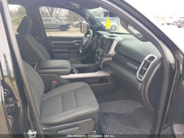 Dodge Ram V 2021 Dodge RAM 2021r., 4X4, od ubezpieczalni 5.7 Benzyna 395KM, zdjęcie 8