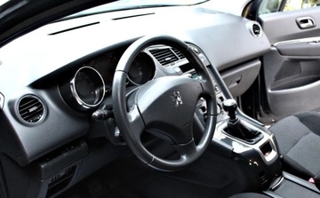 Peugeot 5008 I Minivan 1.6 THP 156KM 2010 Peugeot 5008 1.6 THP Klimatyzacja automatyczn..., zdjęcie 9