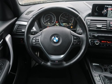 BMW Seria 1 F20-F21 Hatchback 5d 120d 184KM 2013 BMW 1 120d xDrive, 181 KM, 4X4, Navi, Xenon, zdjęcie 18