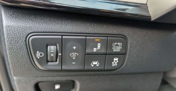 Kia Niro I Crossover 1.6 GDi Hybrid 141KM 2018 Kia Niro 1.6 GDI HEV141KMSkoryNavi 1.6 Hybryda 141KM, zdjęcie 3