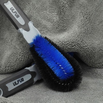 ULFUR RimRage Wygodna Szczotka do Mycia Felg i Kołpaków 28cm UF15132
