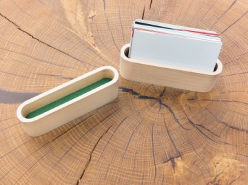 Деревянная подставка для визиток, массив эко-дерева.