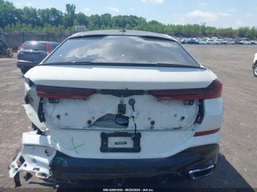 BMW X6 G06 2021 BMW X6 xDrive40I 2021 3.0l 3.0 Benzyna 335KM, zdjęcie 4