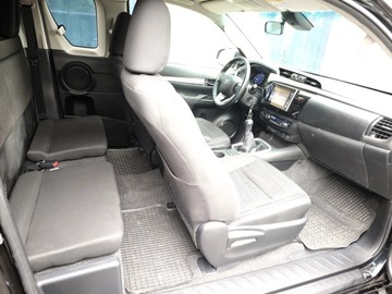 Toyota Hilux VIII Pojedyncza kabina 2.4 D-4D 150KM 2020 TOYOTA HILUX EXTRA CAB HARDTOP ZAREJESTROWANY 1 WŁAŚCICIEL, zdjęcie 13