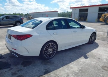 Mercedes Klasa C W206 Limuzyna 2.0 300 258KM 2024 Mercedes-Benz Klasa C MERCEDES-BENZ C 300 2.0 Benzyna 259KM, zdjęcie 1