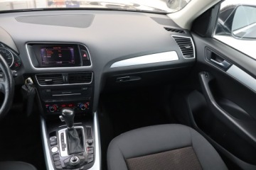 Audi Q5 I SUV 2.0 TDI 170KM 2012 Audi Q5 2.0 TDI, 167 KM, 4X4, Automat, Navi, zdjęcie 7