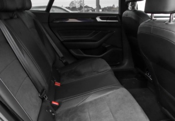 Volkswagen Arteon Fastback Facelifting 2.0 TSI 190KM 2022 Volkswagen Arteon 2.0 Benzyna 190KM, zdjęcie 15