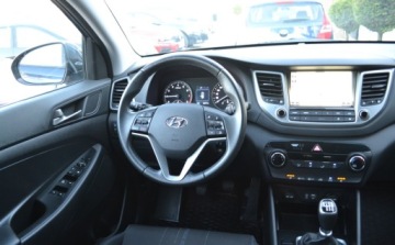 Hyundai Tucson III SUV 1.6 GDI 132KM 2017 Hyundai Tucson Bezwypadkowy - Niski przebieg - Stan Perfekt - OPLACONY 1.6, zdjęcie 4