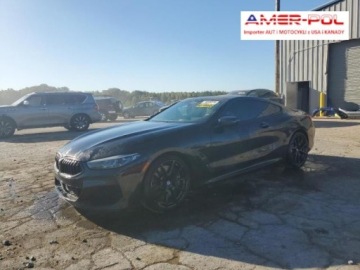 BMW Seria 8 II 2019 BMW Seria 8 2019, 4.4L, 4x4, M850XI, porysowany lakier 4.4 Benzyna 523KM
