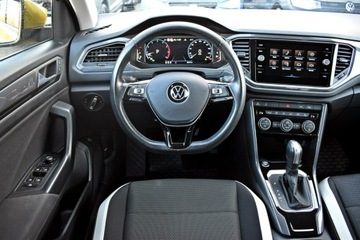 Volkswagen T-Roc I SUV 1.5 TSI ACT 150KM 2021 Volkswagen T-Roc Bezwypadkowy / Salon Polska /, zdjęcie 13