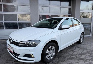 Volkswagen Polo VI Hatchback 5d 1.0 TSI 95KM 2018 Volkswagen Polo salon Polska. Serwis ASO. Czujniki Benzyna 95KM, zdjęcie 20