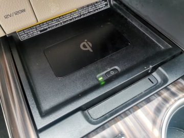 Toyota Camry IX Sedan 2.5 Hybrid Dynamic Force 218KM 2020 Toyota Camry 2.5 Hybrid Executive CVT 2.5 Hybrid E, zdjęcie 24