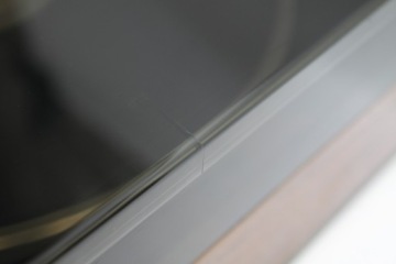 Проигрыватель проигрывателя LENCO L 75