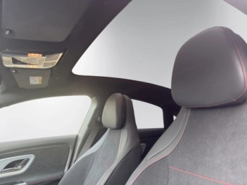 Mercedes CLA C118/X118 2025 MERCEDES-BENZ CLA 180 AMG Line Sedan 1.5 (136KM) 2025, zdjęcie 4