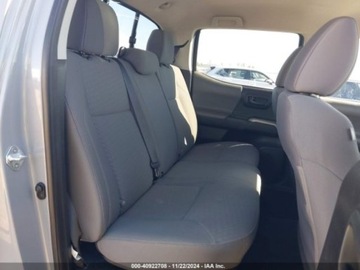 Toyota Tacoma II 2021 Toyota Tacoma 2021r., SR5, od ubezpieczalni 2.7 Benzyna 159KM, zdjęcie 9