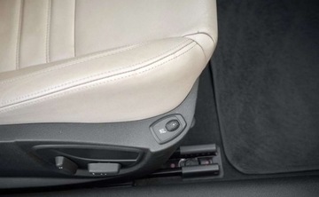 Renault Laguna III 2008 Renault Laguna Renault Laguna 3.5 V6 Initiale 3.5 Benzyna 238KM, zdjęcie 30