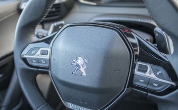 Peugeot 2008 II SUV 1.2 PureTech 130KM 2022 Peugeot 2008 Allure 130KM Automat FV23 1.2 Benzyna 130KM, zdjęcie 16