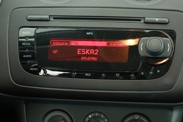 Seat Ibiza IV SportTourer 1.4 MPI 85KM 2011 Seat Ibiza 1.4 16V, Salon Polska, Serwis ASO, zdjęcie 9