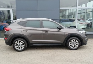 Hyundai Tucson III SUV 1.7 CRDi 141KM 2018 Hyundai Tucson 1.7 ON 141KM Style Salon PL Serwis ASO Gwarancja P. Winter, zdjęcie 4