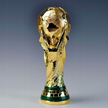 ЗОЛОТОЙ КУБОК ТРОФЕЙ 36 СМ ИЗ СМОЛЫ ЧЕМПИОНАТ МИРА
