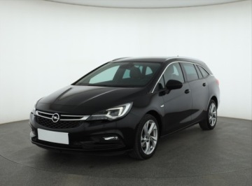 Opel Astra K Sports Tourer 1.6 CDTI 136KM 2018 Opel Astra 1.6 CDTI, Skóra, Navi, Klima, zdjęcie 1