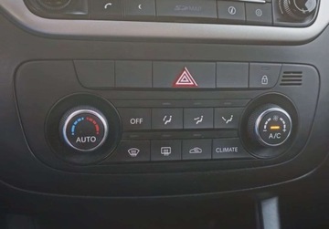 Kia Venga Mikrovan Facelifting 1.4 DOHC 90KM 2016 Kia Venga 1.4 PB 90KM L Salon PL Serwis ASO Gwarancja Navi Kamera 1.4 90KM, zdjęcie 16