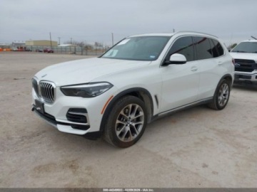 BMW X5 G05 2022 BMW X5 Xdrive40i, 2022r., 4x4, 3.0L 3.0 Hybryda 335KM, zdjęcie 1