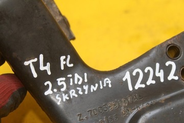 DRŽÁKY ULOŽENÍ PŘEVODOVKY T4 FL 2.5 TDI 701399111F