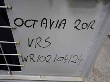 KOMPLET SEDADLA EVROPA ORIGINÁLNÍ SKODA OCTAVIA III VRS KOMBI 20R
