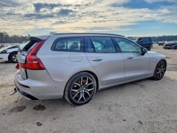 Volvo V60 II  2025 Volvo V60 2025 2.0 Hybryda 250KM, zdjęcie 3