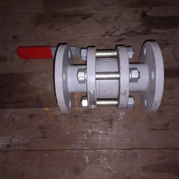 Zawór kulowy,kołnierzowy DN40;PN40