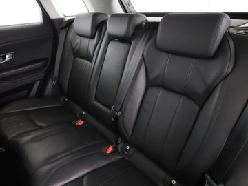 Land Rover Range Rover Evoque I SUV 5d Facelifting 2.0D TD4 150KM 2018 Land Rover Range Rover Evoque 2.0 Td4 Automat, zdjęcie 16