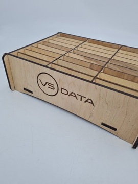 Коробка с отделениями для телефонов + GRWAER