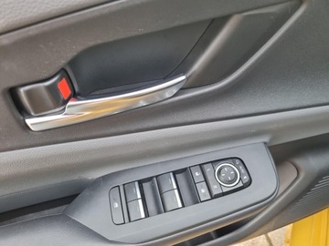 Toyota Prius V (XW60) 2023 Toyota Prius Plug-in Hybrid IV (2015-2020) Toyota, zdjęcie 18